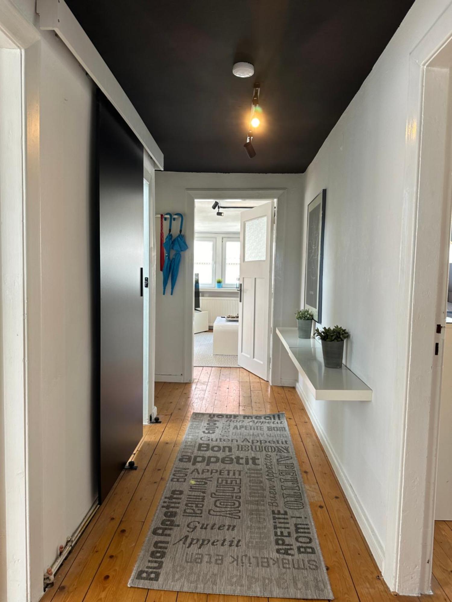 Schoenes City-Apartment Mit 2 Schlafzimmer, Parkplatz, Ruhig Und Hell, D46-Dg Oldenburg Ngoại thất bức ảnh