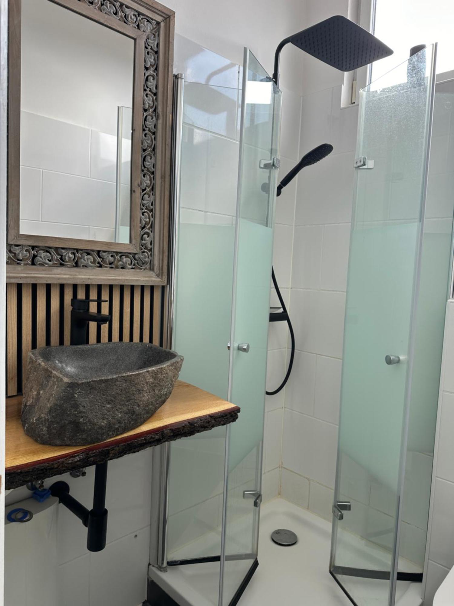 Schoenes City-Apartment Mit 2 Schlafzimmer, Parkplatz, Ruhig Und Hell, D46-Dg Oldenburg Ngoại thất bức ảnh